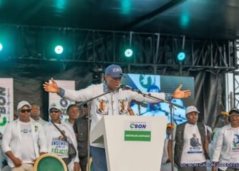 Mouila : Brice Clotaire Oligui Nguema annonce des projets majeurs pour la Ngounié