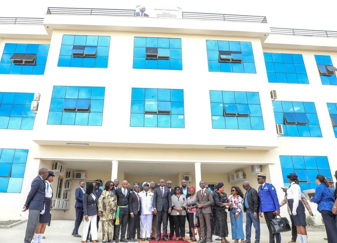 Ndendé : Brice Clotaire Oligui Nguema inaugure un complexe administratif et de nouvelles infrastructures au service des populations