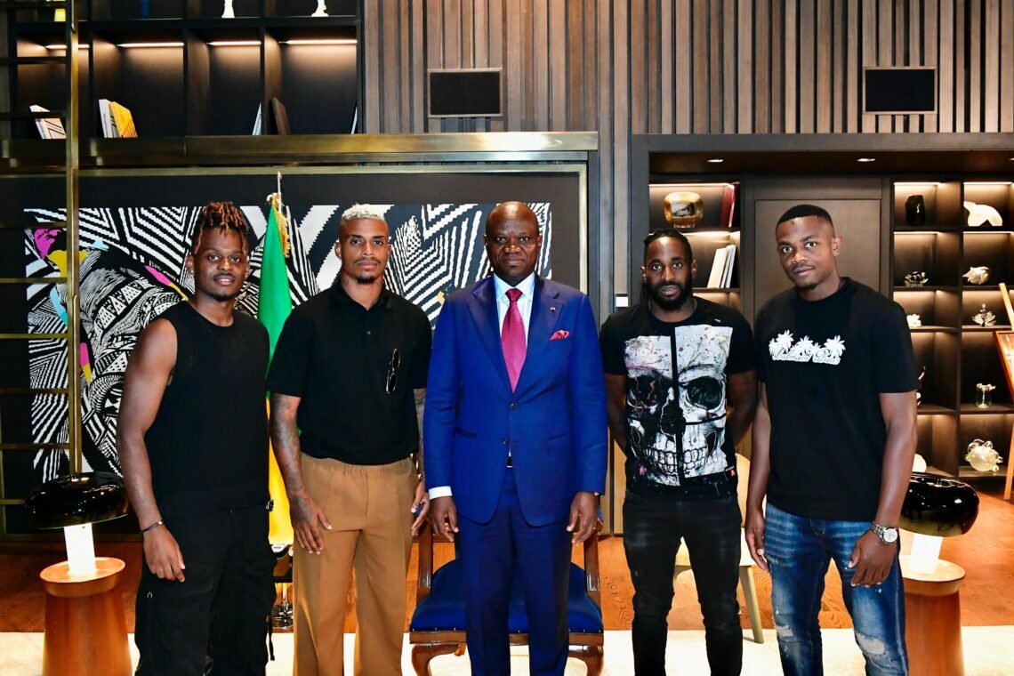 À Istanbul, le Président Oligui Nguema galvanise les Panthères et félicite Mario Lemina pour son titre en Turquie