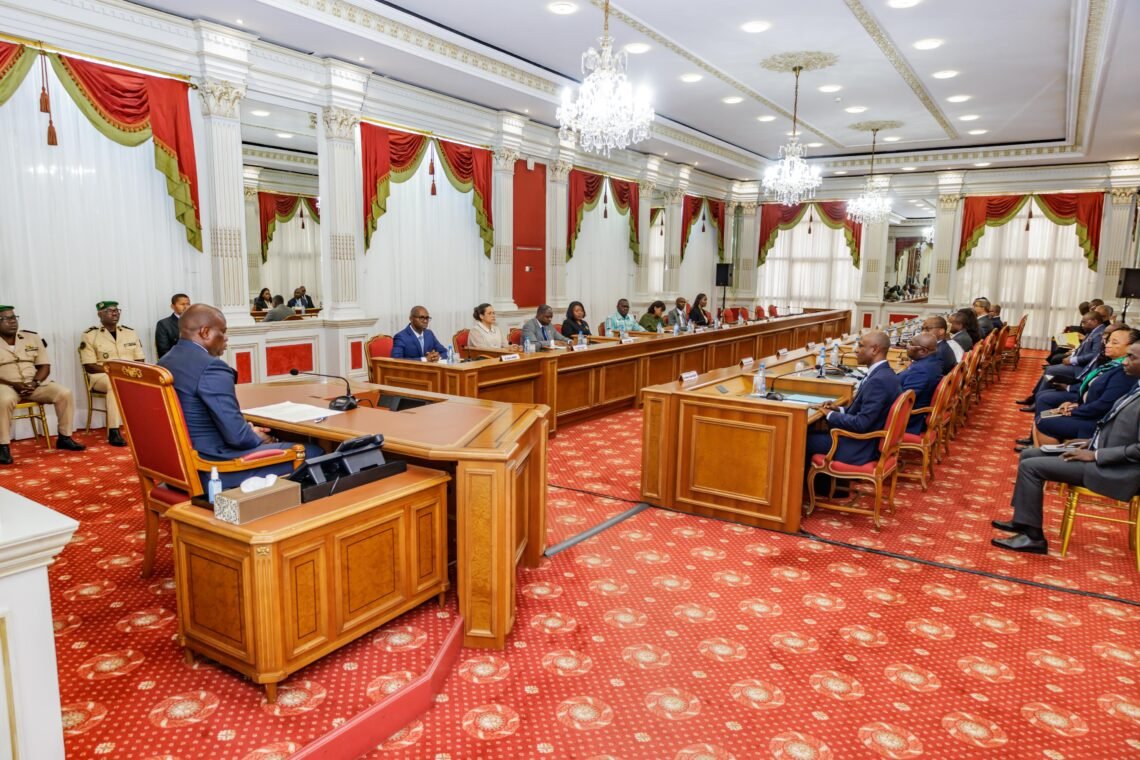 Gabon : le Président Oligui Nguema échange avec les institutions financières sur le Plan « FAST »