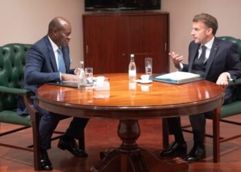 Kenya : Oligui Nguema redéfinit le partenariat avec la France et impose la voix d’un Gabon souverain lors d’une rencontre avec Macron