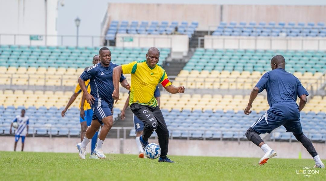 Challenge sportif Inter-Forces : Brice Clotaire Oligui Nguema en meneur d’Hommes célèbre la cohésion et l’unité nationale à travers le sport