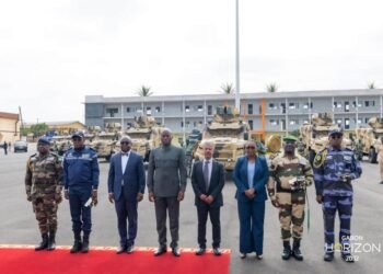 Le Gabon réceptionne vingt véhicules blindés offerts par les Émirats arabes unis