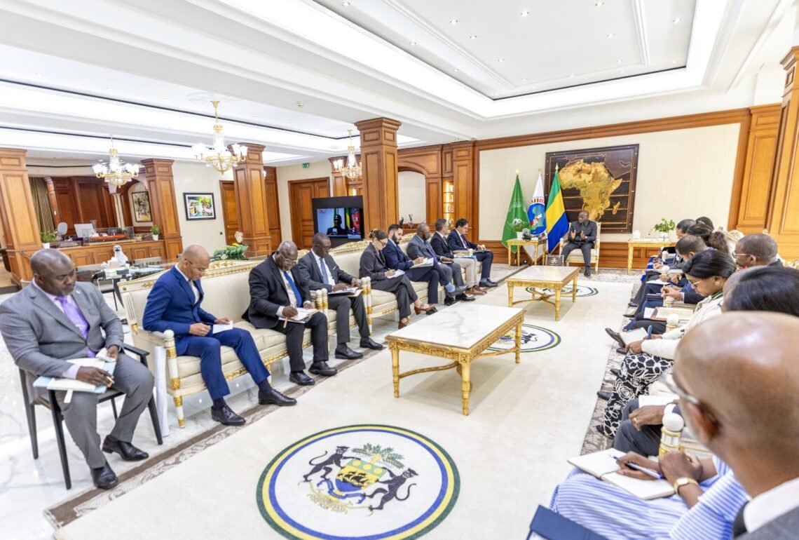 Eau potable : le Président Oligui Nguema impose un passage immédiat à l’exécution et hausse le ton face aux lenteurs des projets structurants