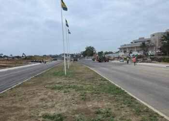 Boulevard de la Transition : un réseau électrique de la SEEG ralentit l’avancée du chantier