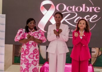 Octobre Rose 2026 : Zita Oligui Nguema récompensée pour son combat contre les cancers féminins