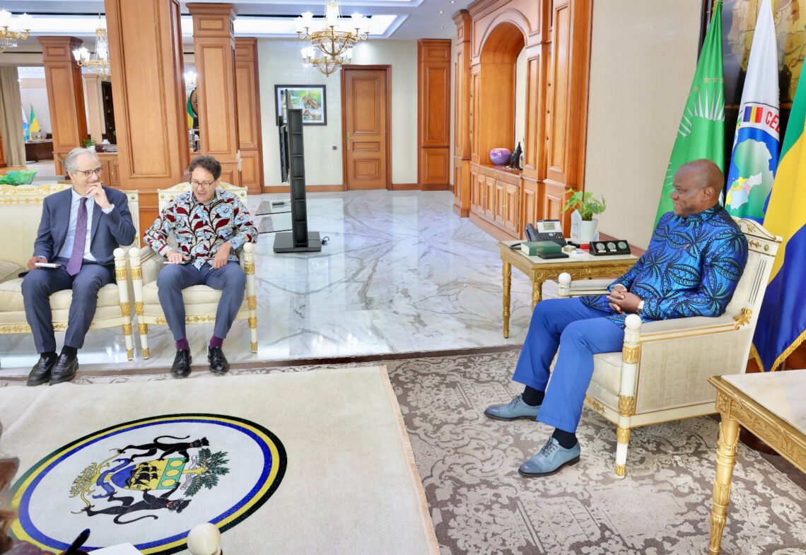 Gabon–France : les engagements bilatéraux au centre des échanges entre Brice Clotaire OLIGUI NGUEMA et l’ambassadeur de France